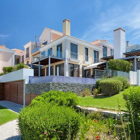 Emily * Vale do Lobo